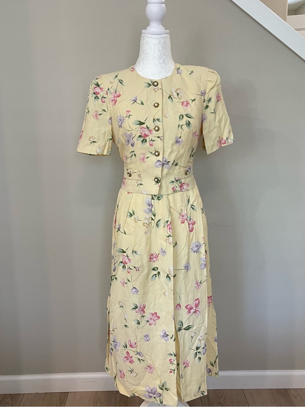 Peri Petites Vintage Beautiful Women's Yellow Floral Button-Front Dress